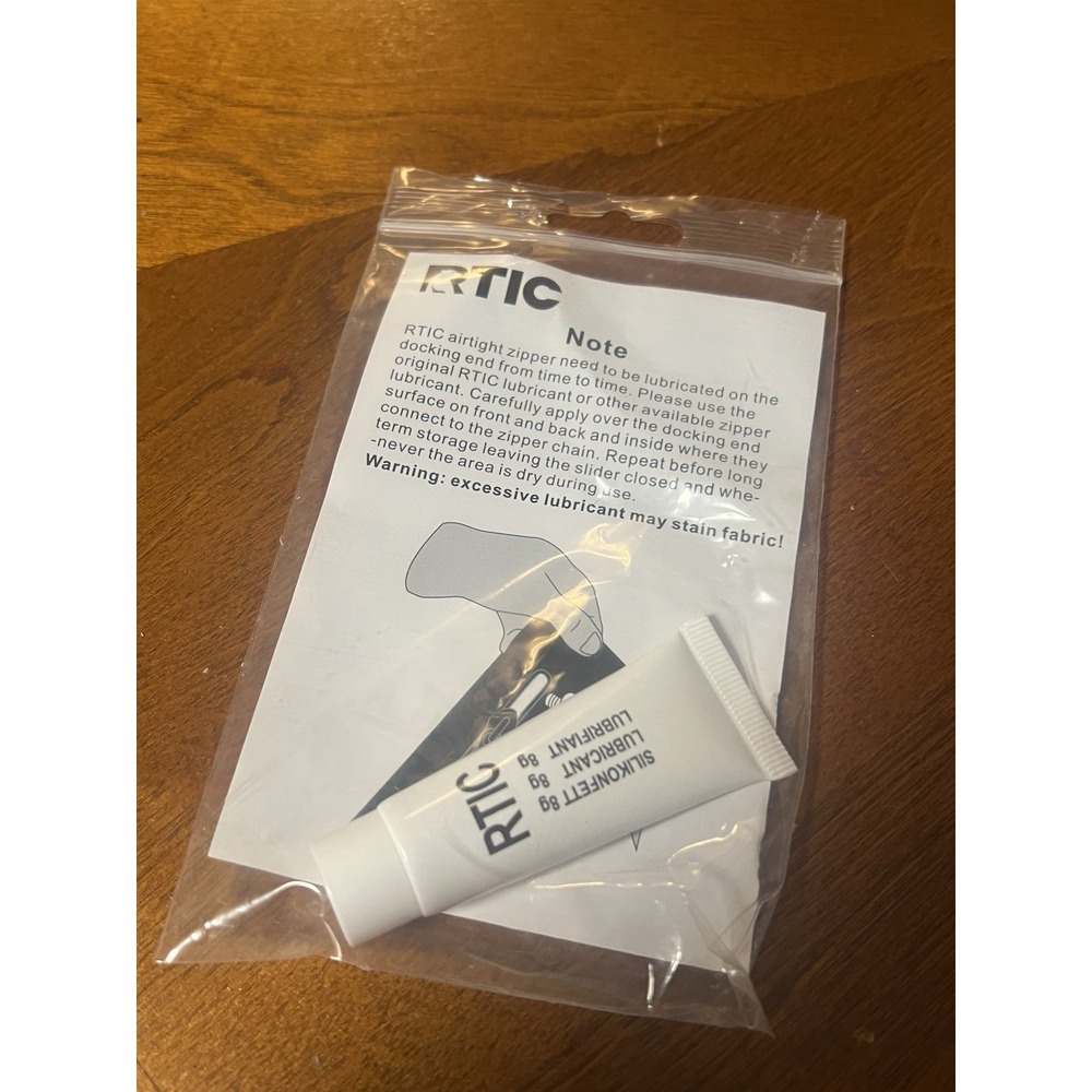 RTIC  Zipper Lubricant ( 405) New With Manual